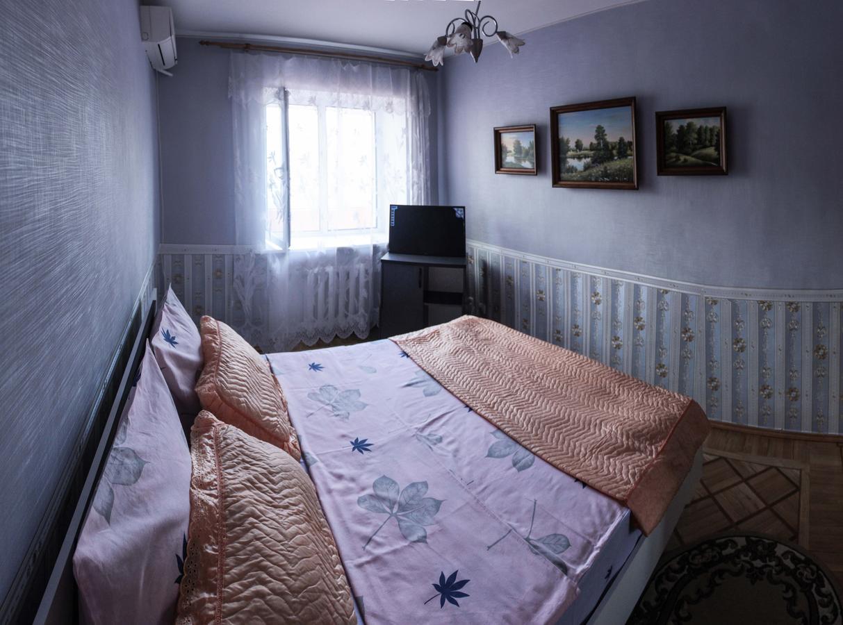 Large Apartment Near Sea Чорноморськ Екстер'єр фото